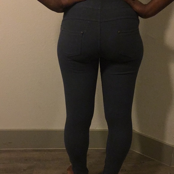 Durable & cute Jeggings - Picture 4 of 4