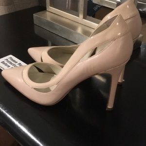 Size 8.5 BCBG Patton Leather Stiletto