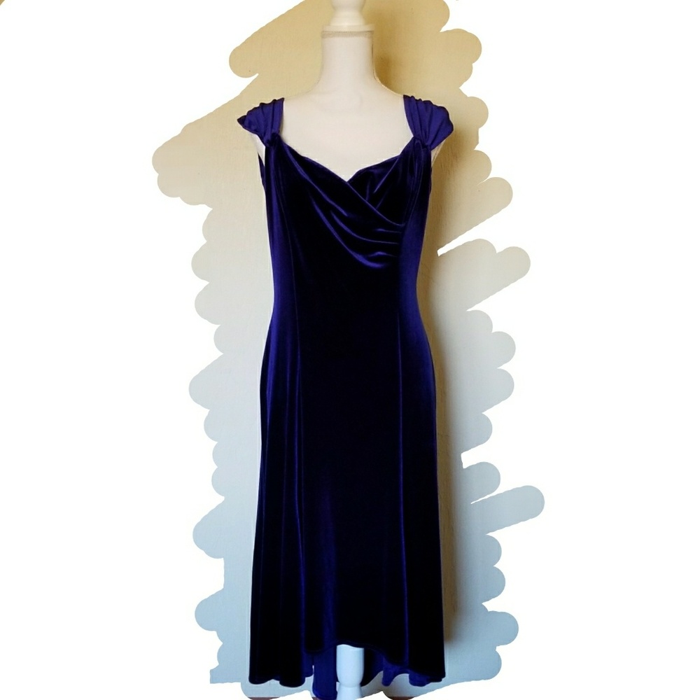💙HP💙 Devilish Blue Velvet Dress