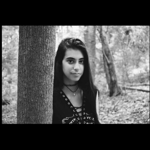 Meet your Posher, Jon - Picture 1 of 1