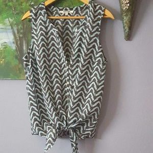 Pale Blue & Grey Chevron pattern top