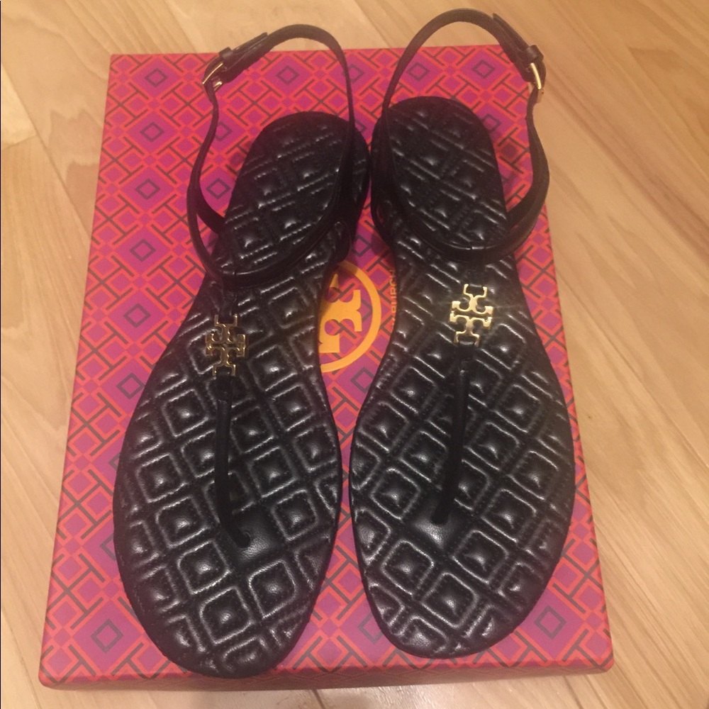 Tory Burch Marion Quilted T- Strap Sandal size 7.5