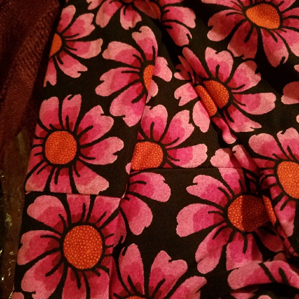 LulaRoe TC Leggings!