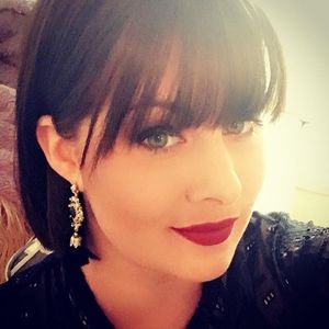 Meet your Posher, Whitney