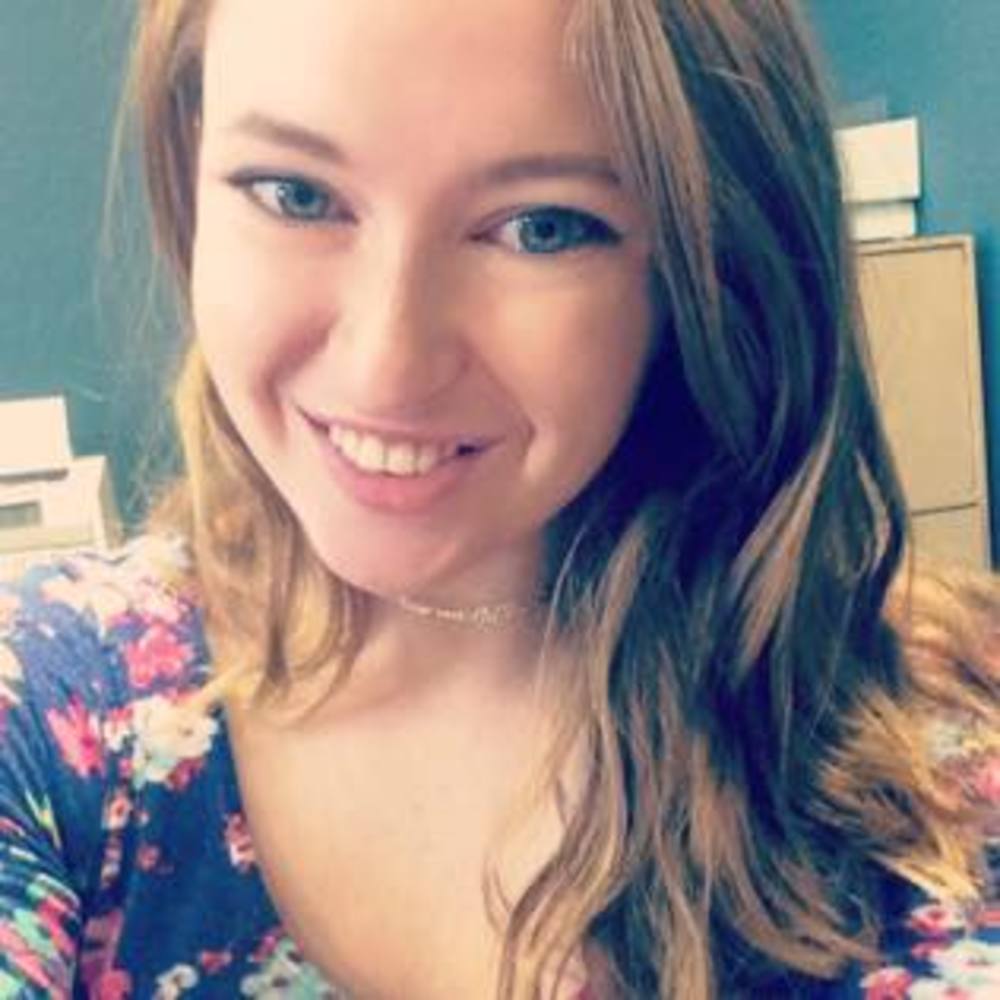 Meet your Posher, Becky