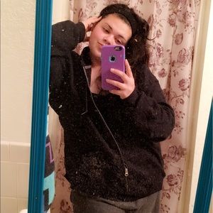 Meet your Posher, Julie