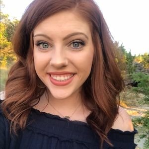 Meet your Posher, Victoria