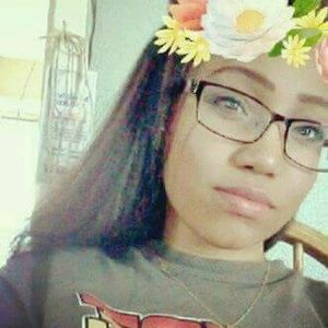 Meet your Posher, Mazie