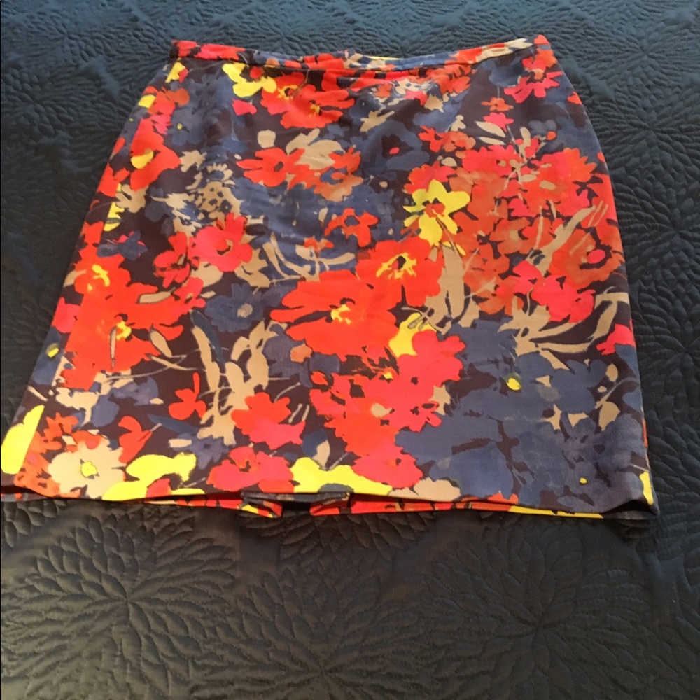 Fun skirt for any occasion by Loft, size 12