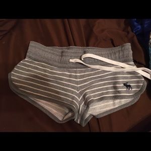 Abercrombie kids shorts
