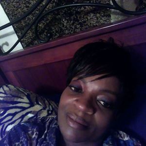 Meet your Posher, Iris