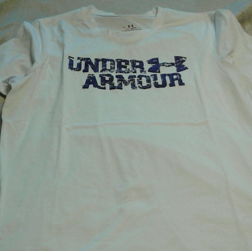 Under armour white purple large logo tee shirt