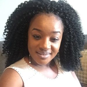 Meet your Posher, Fenisha