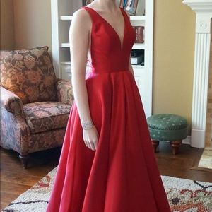 Spring 2017 Collection Sherri Hill Ball Gown