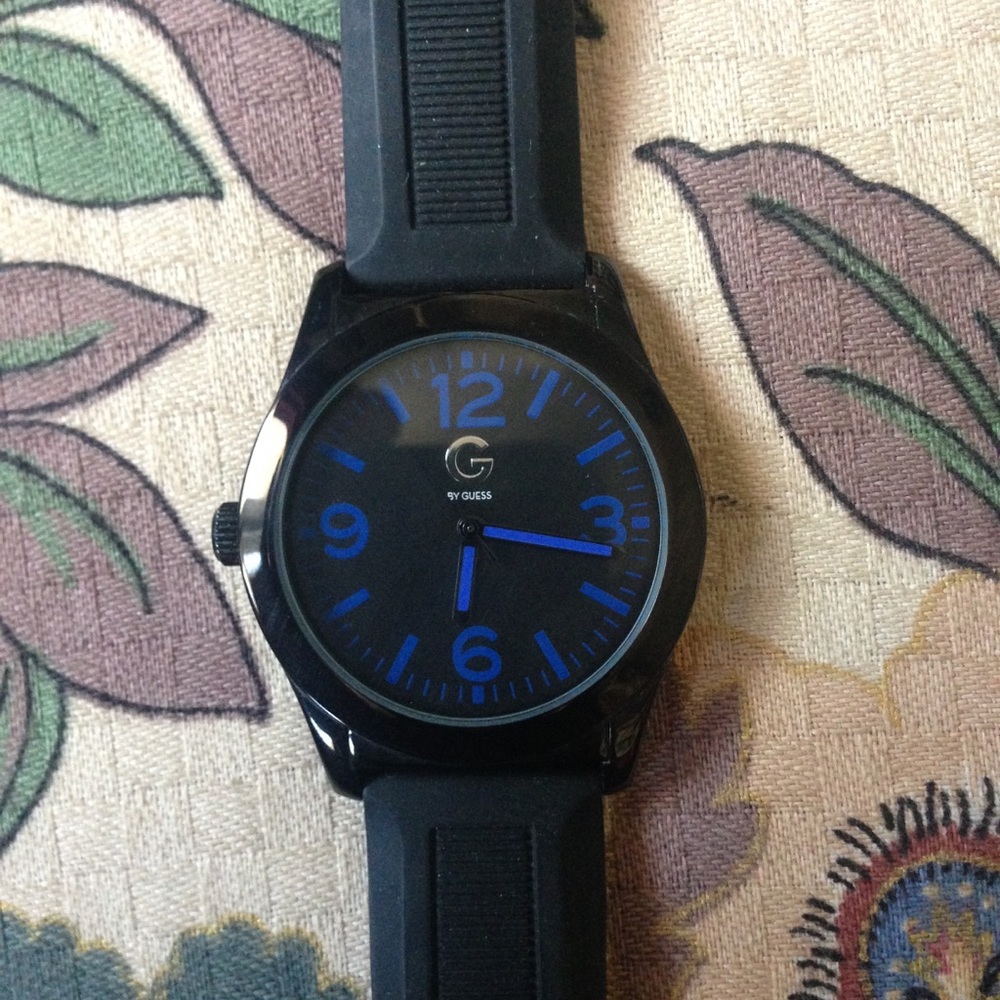 Guess Watch