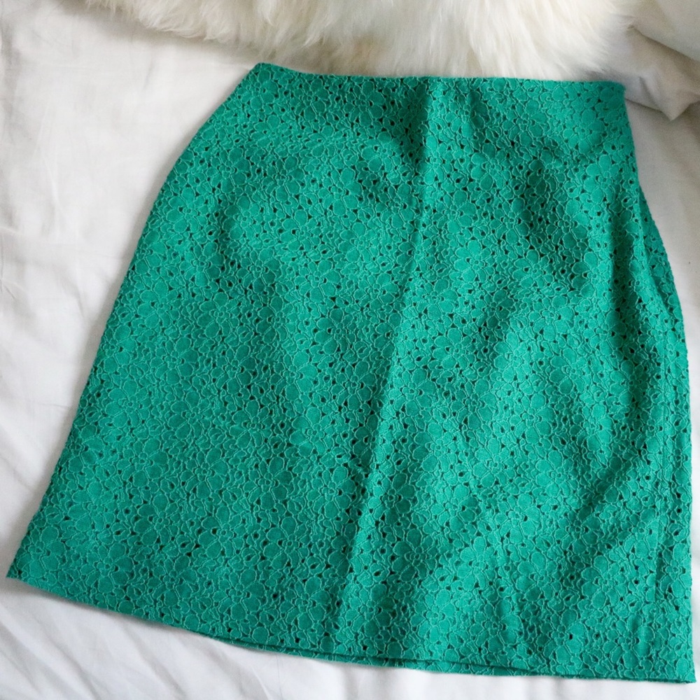 Brooke's Brothers Red Fleece Lace Skirt