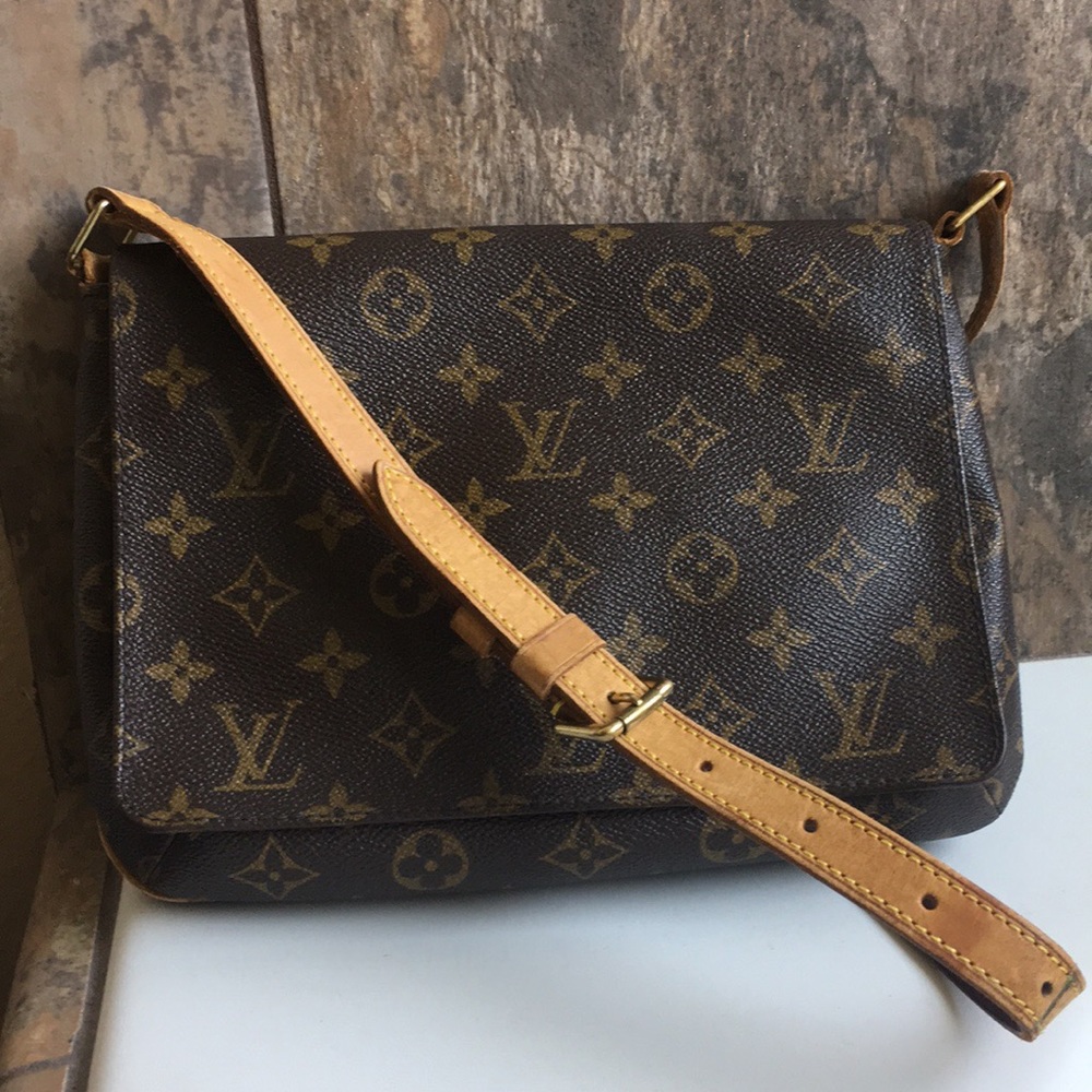 Louis Vuitton Musette Tango Short Strap