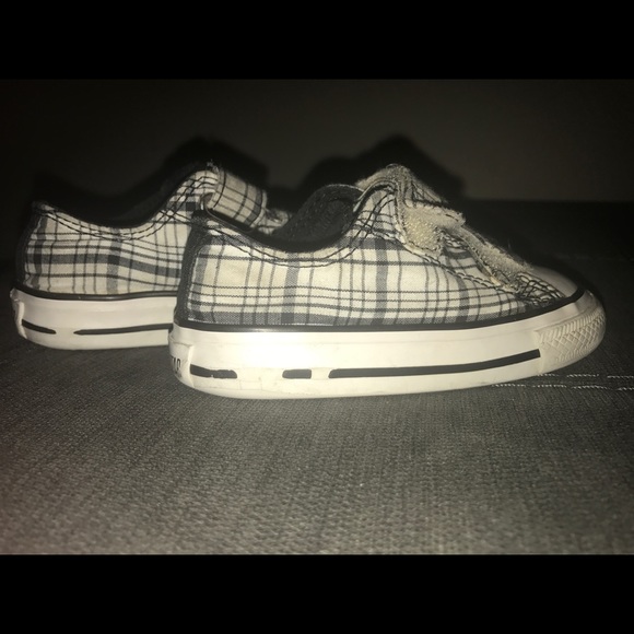 Black and white plaid converse. Double Velcro - Picture 3 of 5