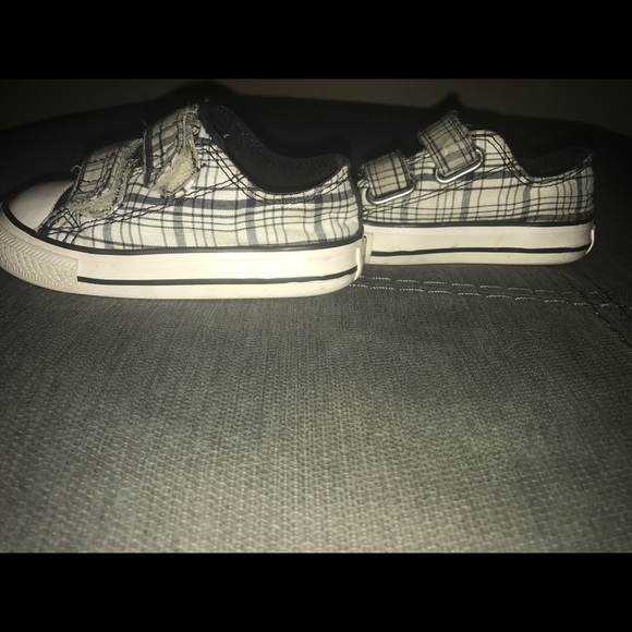 Black and white plaid converse. Double Velcro - Picture 4 of 5