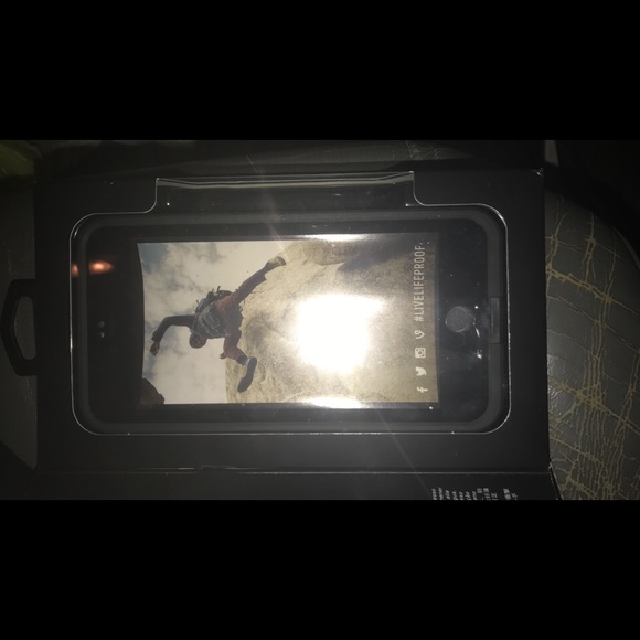 Life Proof Case 6/6s Plus - Picture 2 of 2