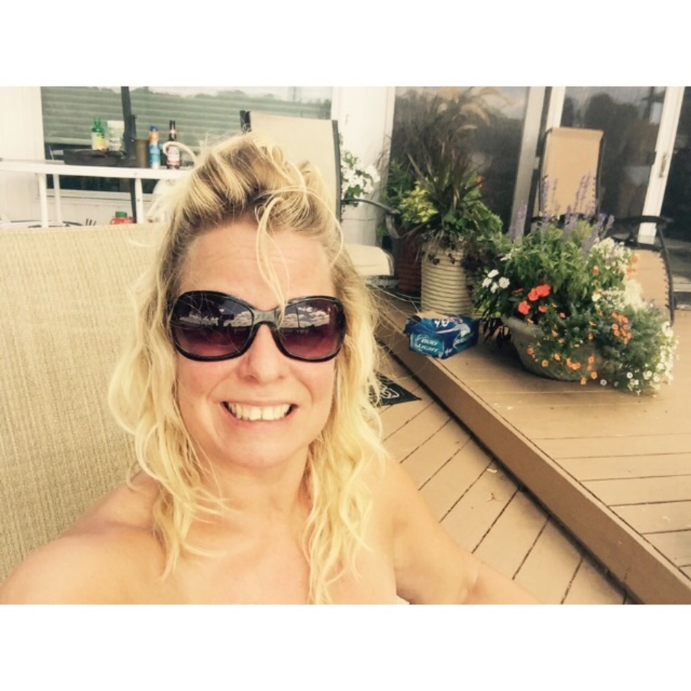 Meet your Posher, Dawn