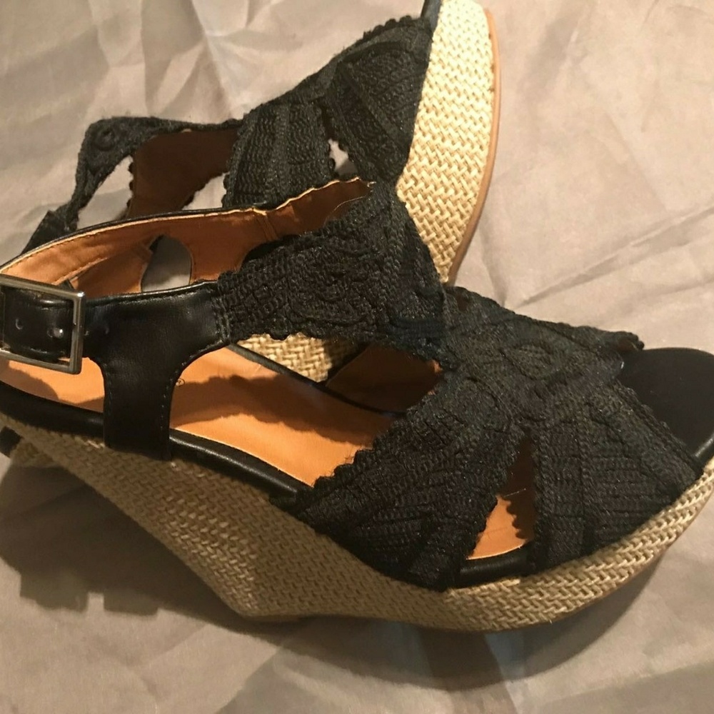 Woman's shoes