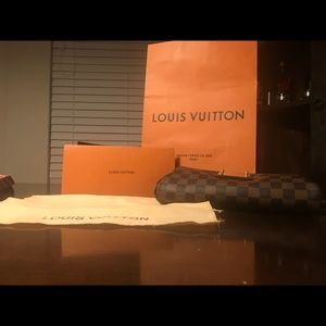 Louis Vuitton Eva clutch