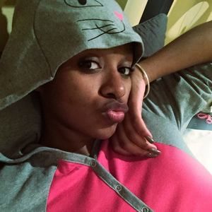 Meet your Posher, Clara