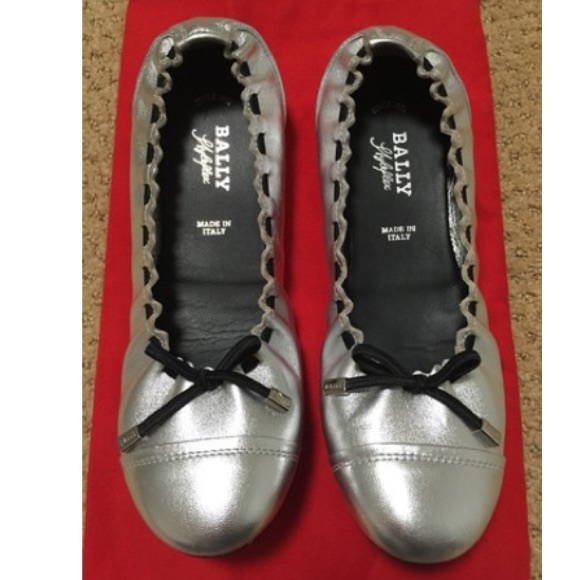 New Bally silver ballet flats - Picture 1 of 8
