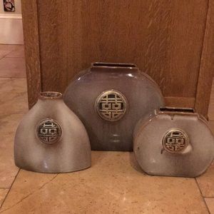 Set of Asian-inspired taupe vases