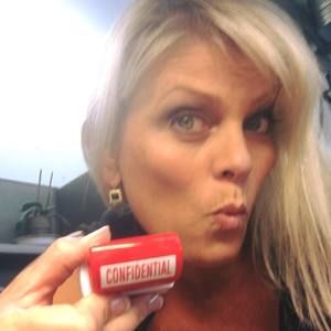 Meet your Posher, Carolyn