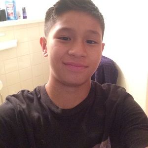 Meet your Posher, Logan