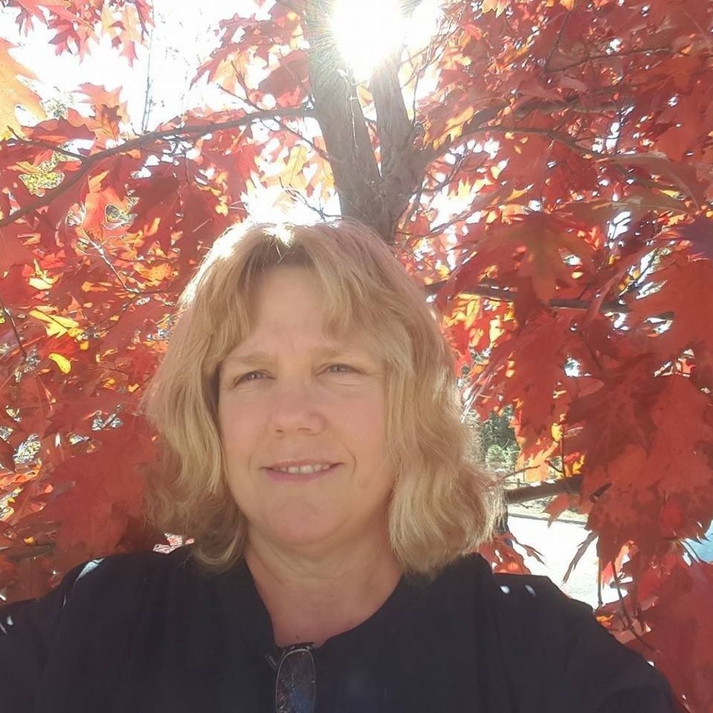 Meet your Posher, Cyndie