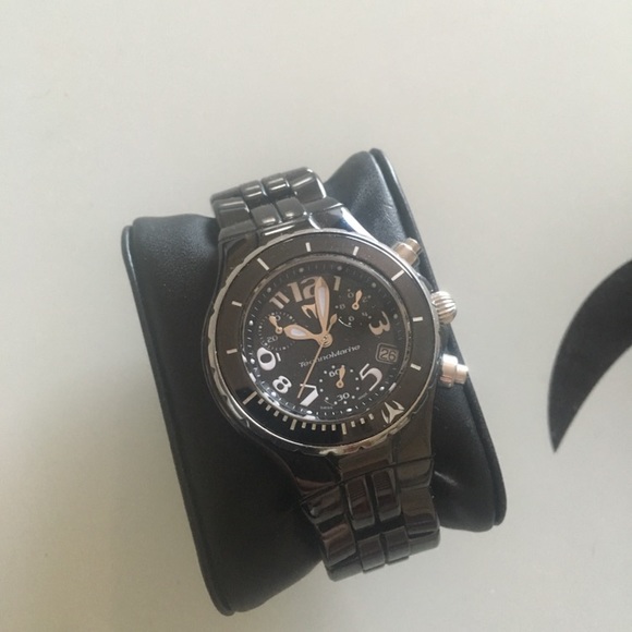 Women's TechnoMarine watch - Picture 3 of 6