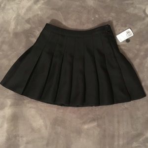 Forever 21 Pleated Mini Skirt🌸