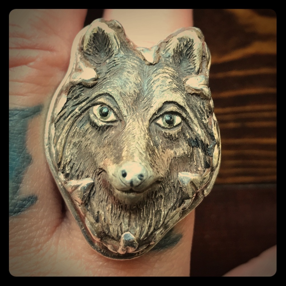 STERLING SILVER AND WOOD WOLF RING