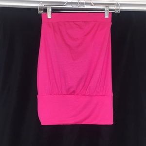 Strapless hot pink shirt