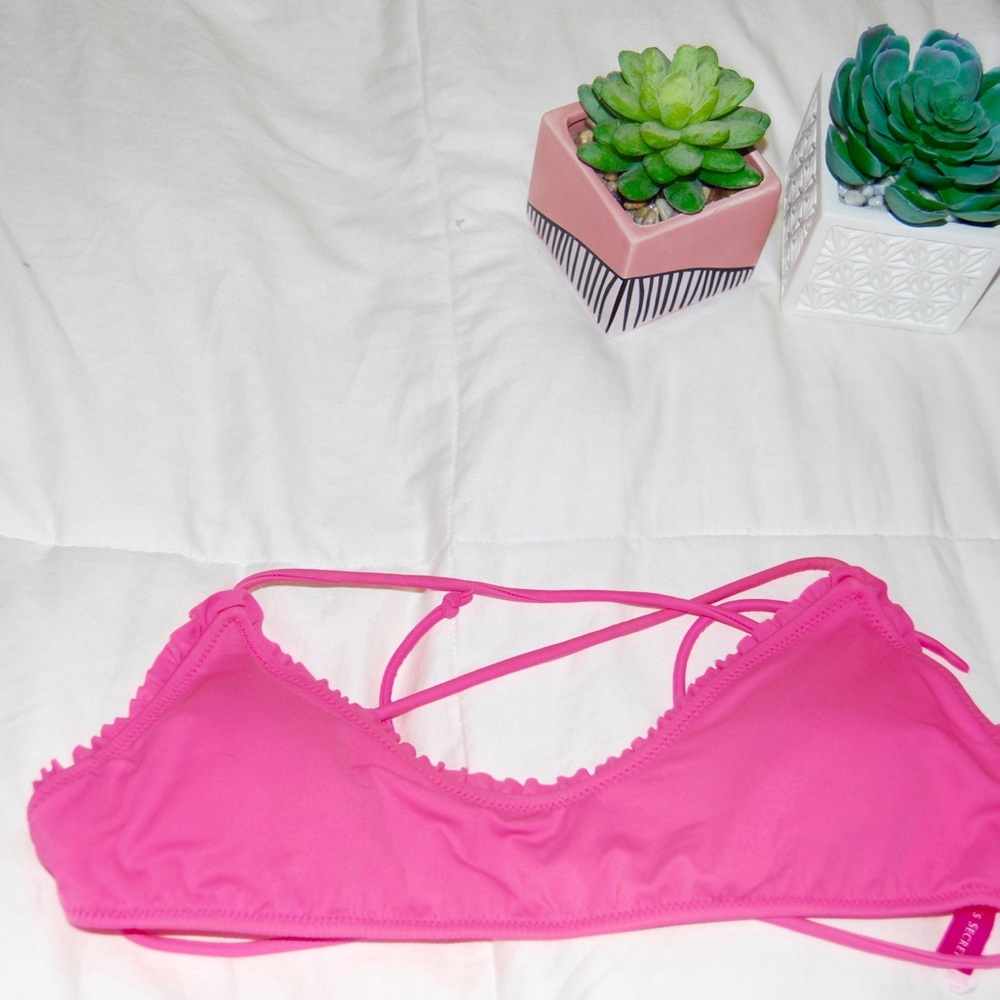 VICTORIA SECRET SWIM SUIT