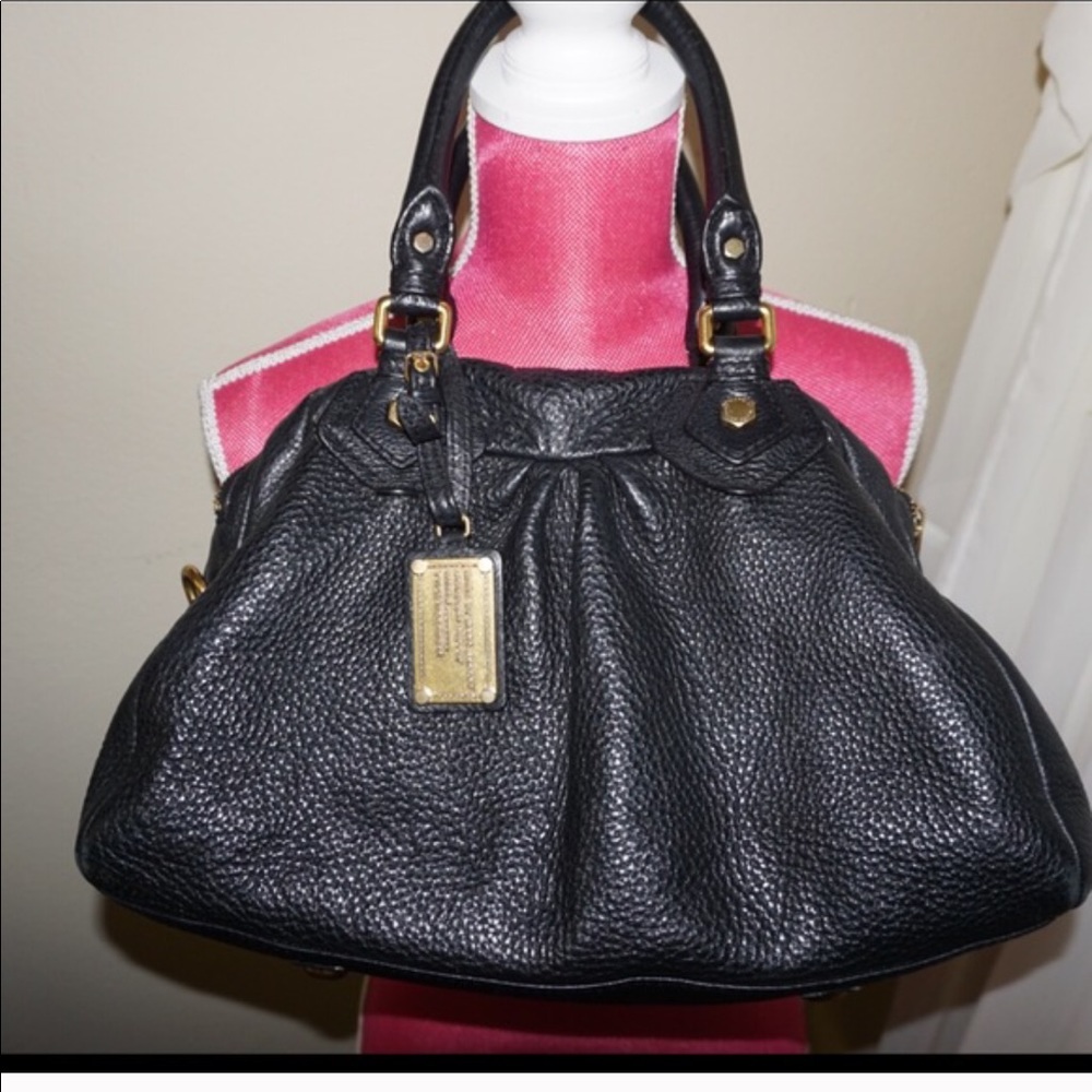 BEAUTIFUL BLACK MARC JACOBS PURSE