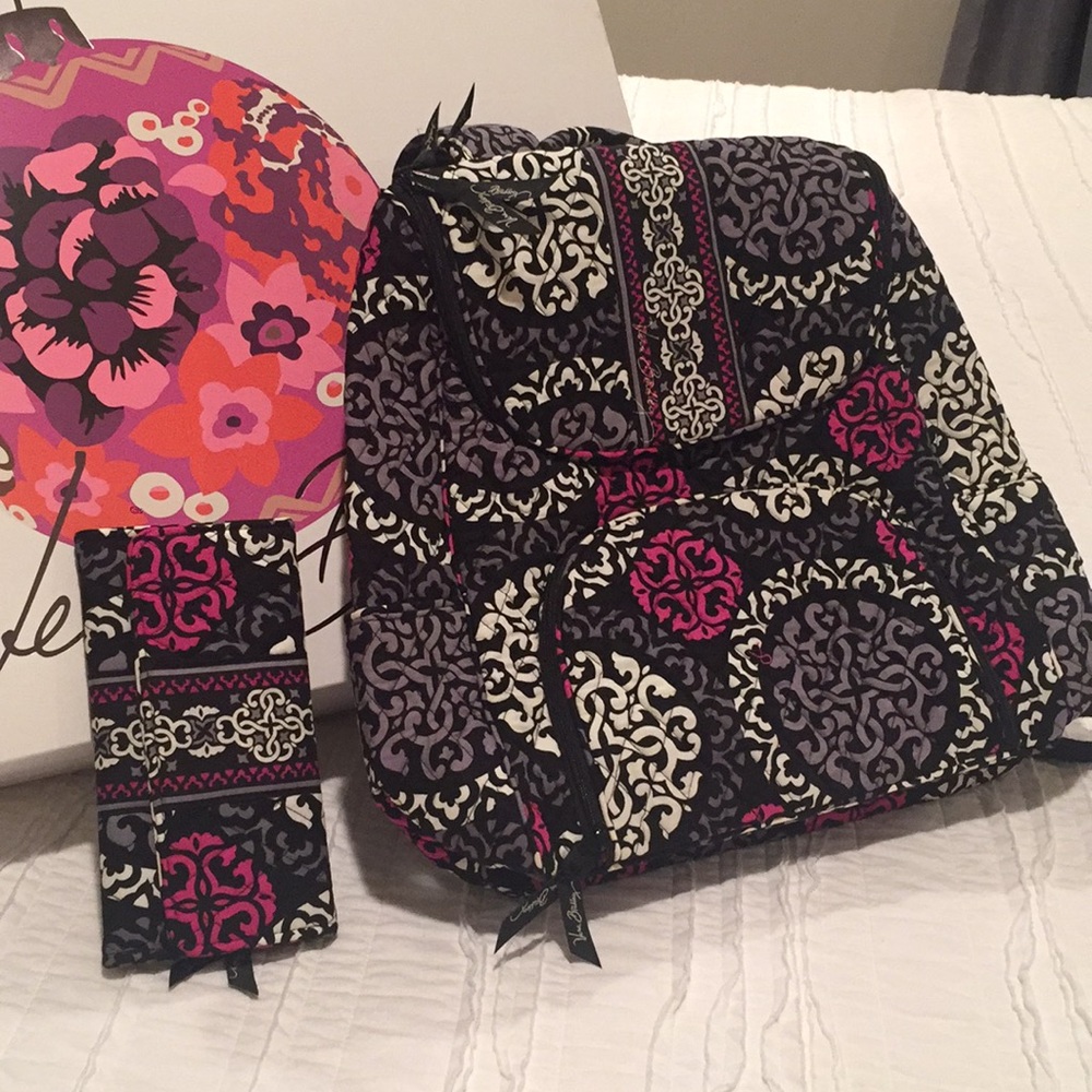 Vera Bradley set brand new!