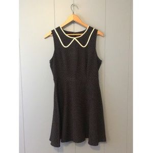 ❤️BABYDOLL DRESS WITH PETER PAN COLLAR❤️