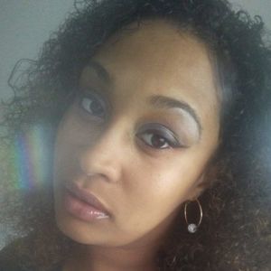 Meet your Posher, Bella