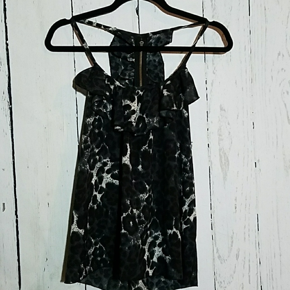 Rue 21 Sleeveless Top M