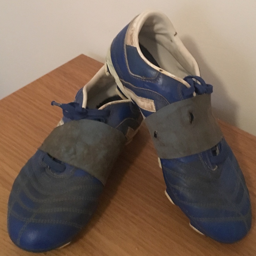 Adidas Adinova Soccer Cleats (for grass)