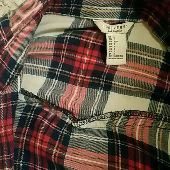 Red White and Blue Button Up Fannel - Picture 4 of 6