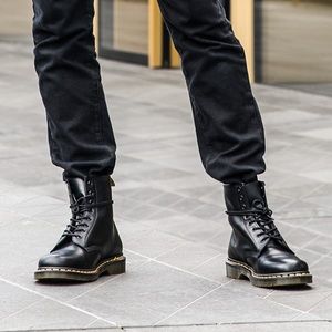 Doc Martens Classic Black Boots