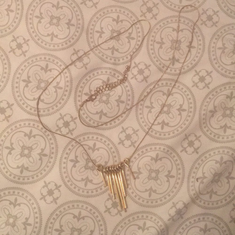 Statement necklace