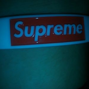 Supreme bracelet