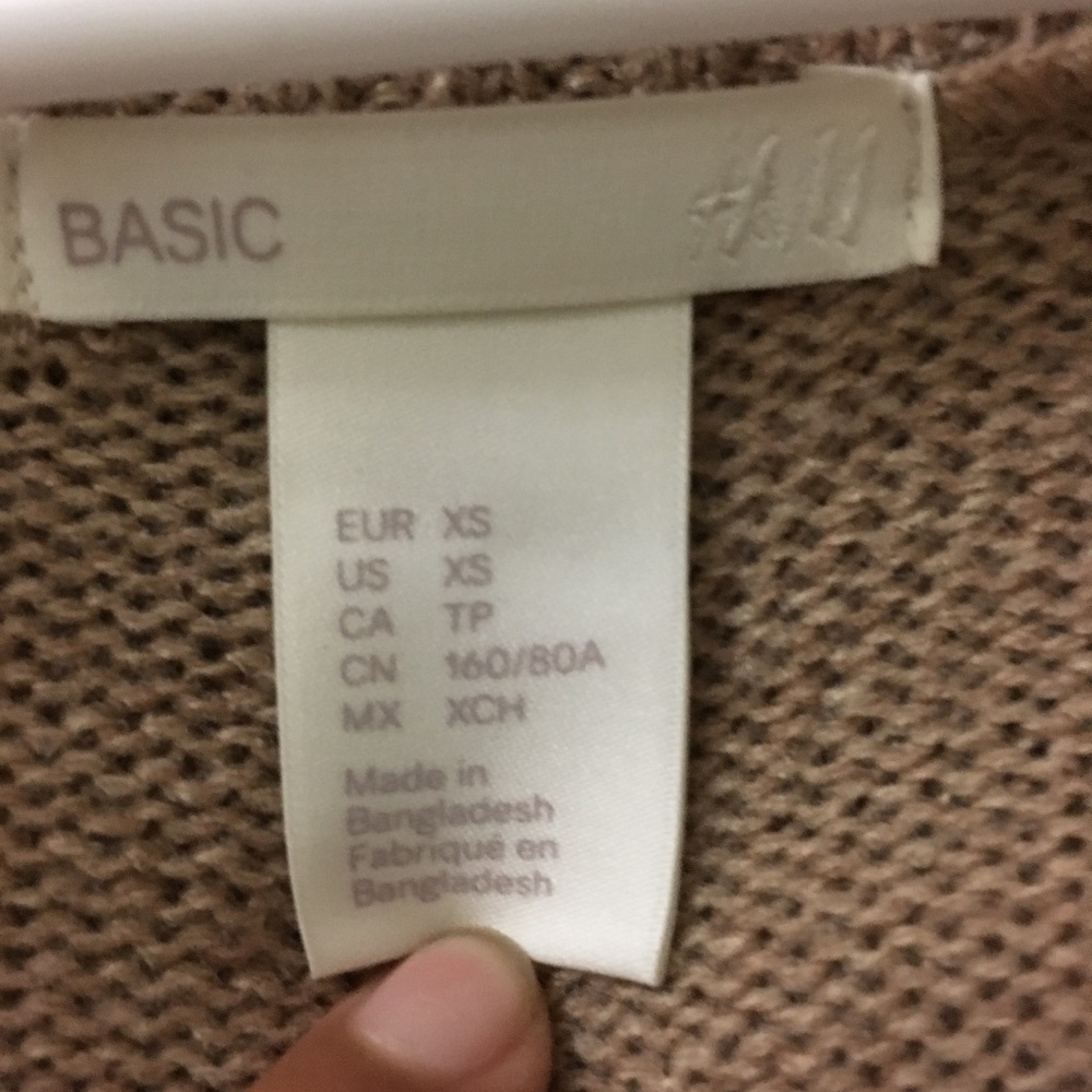 ๐HP๐ H&M Beige Cowl-Neck Dress - Picture 3 of 4