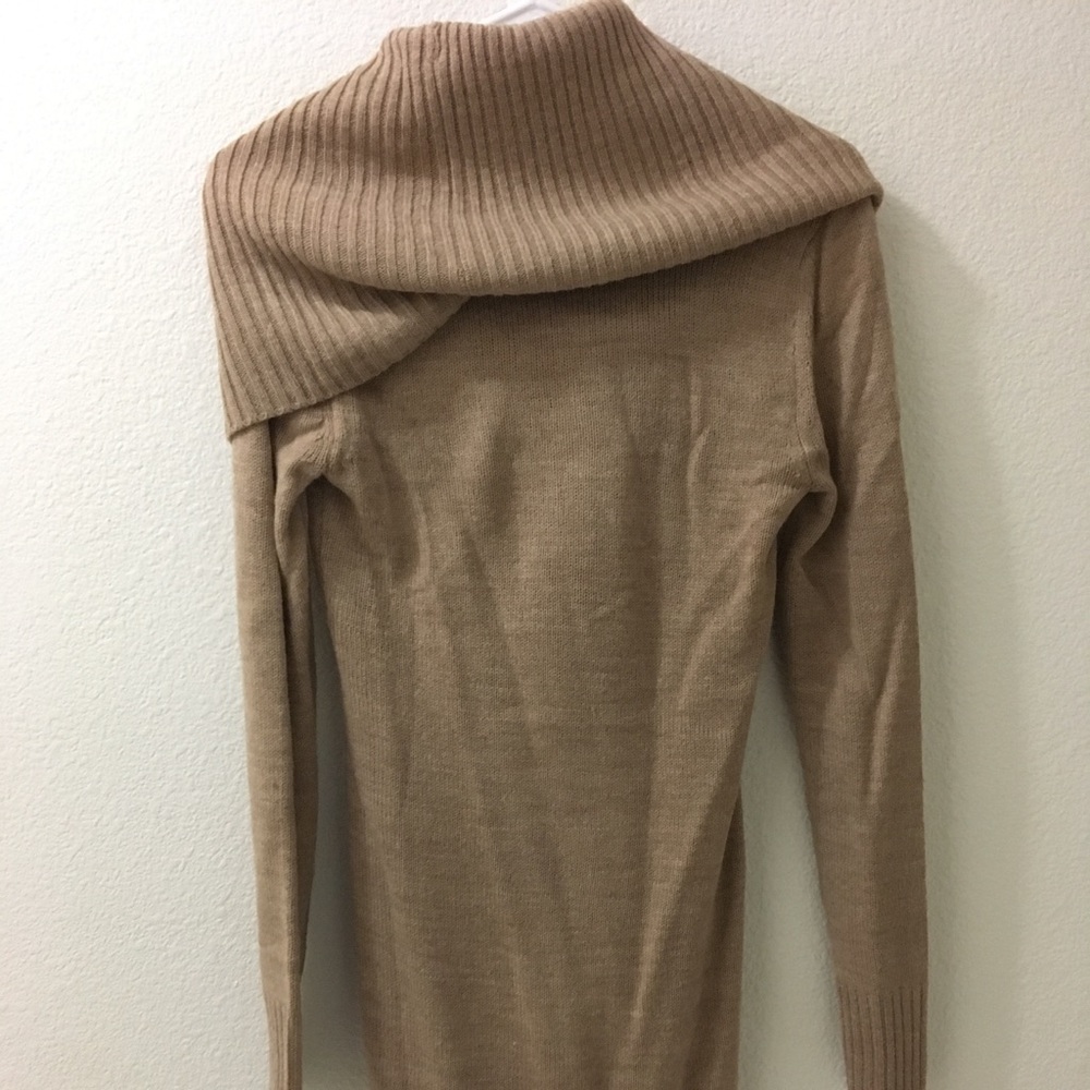 ๐HP๐ H&M Beige Cowl-Neck Dress - Picture 4 of 4